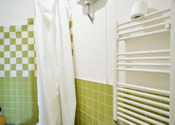 Il Nespolo Di Campopisano * Cenova